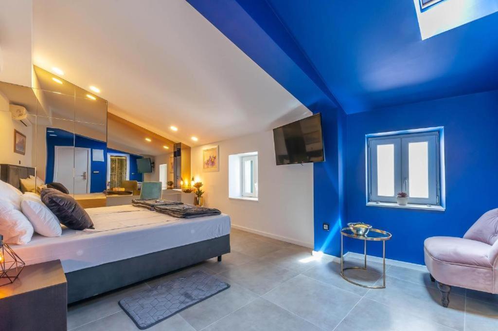 X Boutique Marinac Studio Apartments & Rooms Шибеник Экстерьер фото